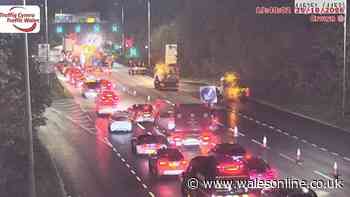 Overturned lorry closed major Cardiff roundabout
