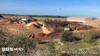 'Smells and dust' concern over asbestos waste site