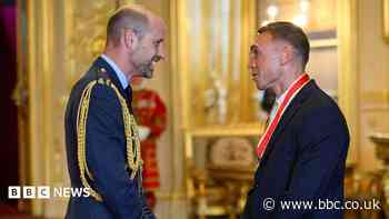 Knighting Sinfield 'easiest decision anyone's had to make,' says Prince William