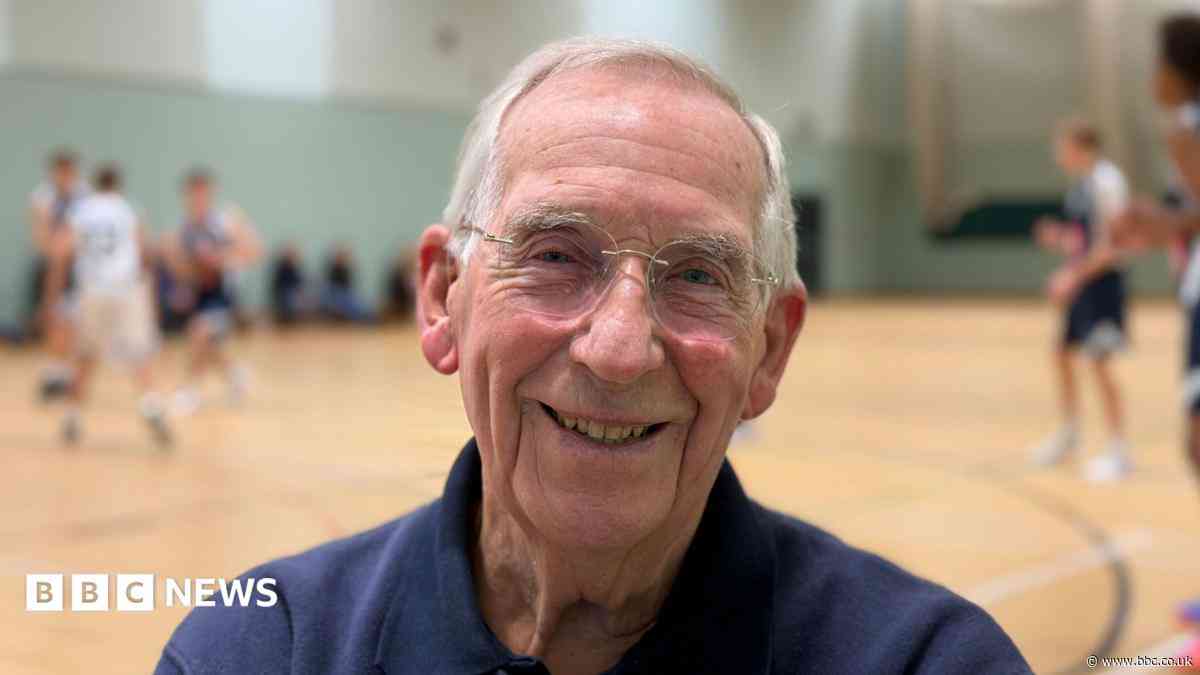 Man, 83, still coaches basketball club he founded in 1966