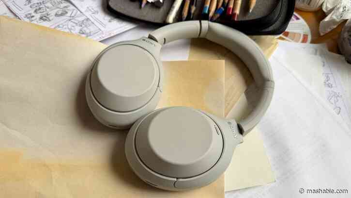 Sonys new XM4C headphones are some of the best Ive tested this year — theyre down to a new record low