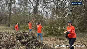 St. Petersburg students help Florida Panhandle recover from Hurricane Isaias