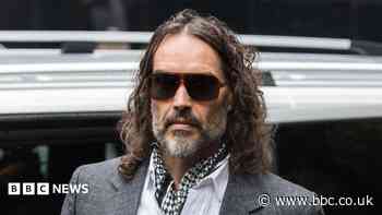 Russell Brand asked assistant for female fan phone numbers, court hears