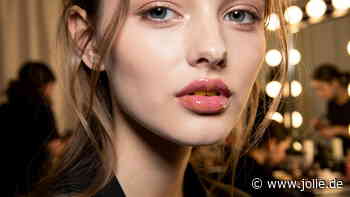 Laut Expertin: Darum ist Gelbes Lipgloss im Herbst 2026 das ultimative Beauty-Must-have