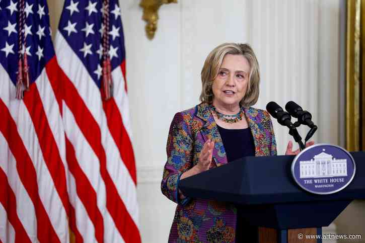 Hillary Clinton Visits Yayoi Kusama Sculptures on Naoshima Island Ahead of 37th Praemium Imperiale Awards Ceremony