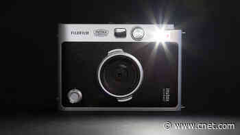 Instax Mini Evo 2 Review: Retro Vibes, Analog Photos, Digital Camera