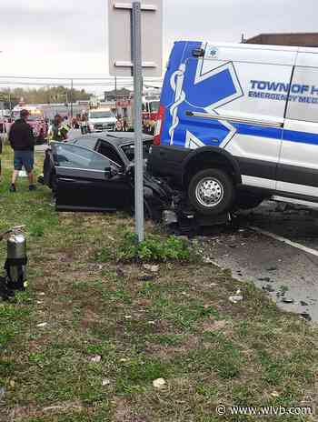 2 Hamburg EMS workers discharged from hospital after Route 5 crash