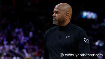 Watch: JB Bickerstaff had a disgusted reaction to an unexpected interaction with a ref