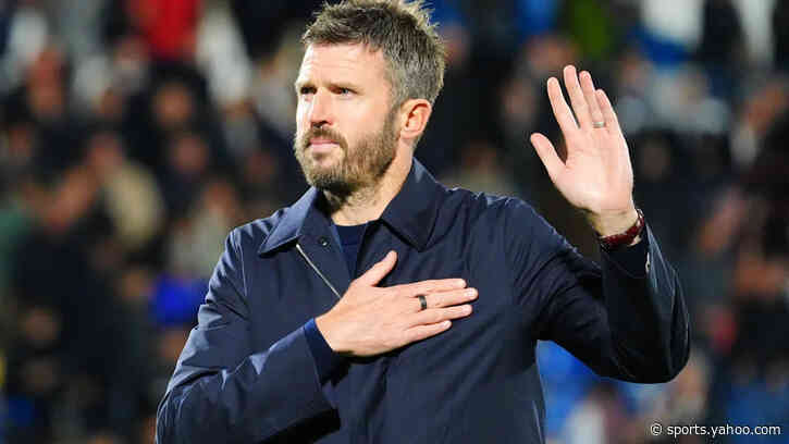 Gary Neville drops verdict on Man United's decision to stand by Michael Carrick