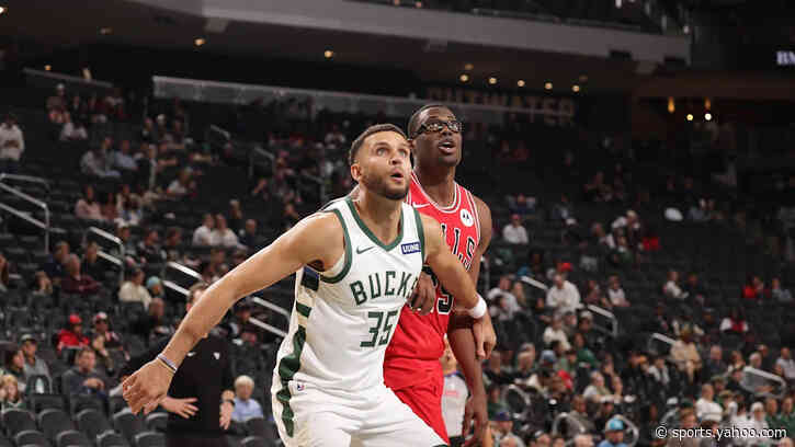 Lakers were interested in Pete Nance as two-way signing after release from Bucks