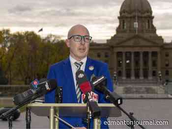 'Rebuilding trust': Mayor Knack meets with premier and cabinet ministers
