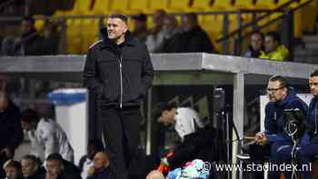 Leuzen van Telstar-supporters raken trainer Henk Brugge: ’Dat doet wat met een mens’