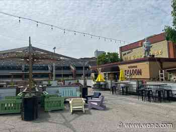 Popular Fort Wayne patio to stay open this weekend