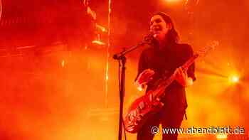 Placebo in Hamburg: Warum Brian Molko plötzlich einen Fan zum Teufel jagte