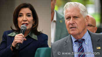 Poll: Kathy Hochul leads Bruce Blakeman by 14 points