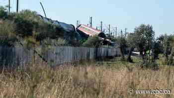 At least 10 dead in crash between 2 trains in central Spain, authorities say