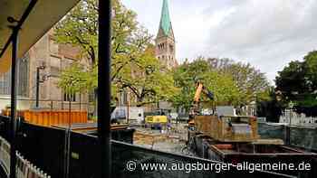 Unterirdische Sanierung auf dem Platz vor dem Augsburger Dom