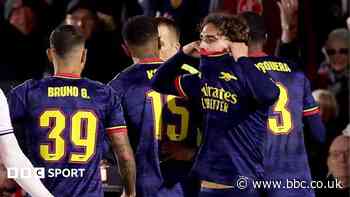 Arsenal to appeal Dowman red card