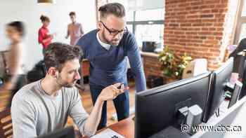 46% of Canadian CEOs eyeing AI-driven growth with smaller staff, poll shows