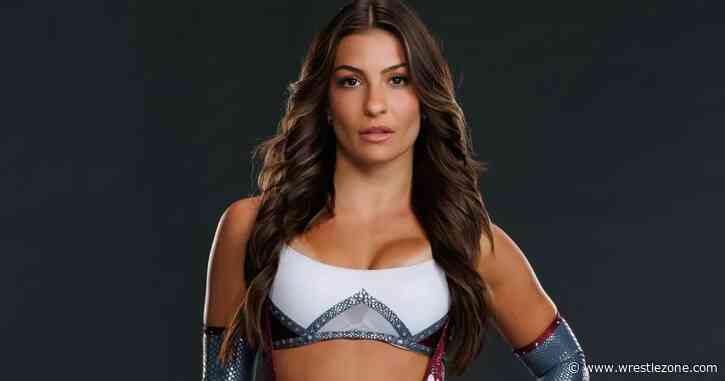 WWE’s Kendal Grey Steps Into the Spotlight With Bold New Bikini Pics