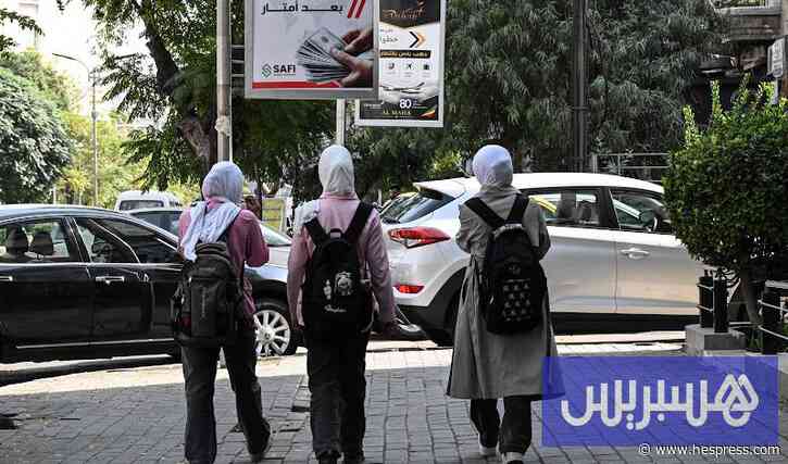 حذف صور نساء وأعمال فنية من كتب المنهج الرسمي يثير انتقادات في سوريا