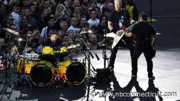 Metallica fans can score exclusive merch by donating blood at Mohegan Sun next month