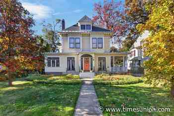 House of the Week: Stately residence in the GE Realty Plot