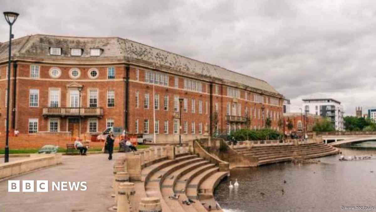 Council errors led to collapse of major fraud trial