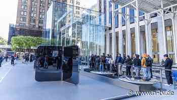 Spott vom Rivalen Samsung: "Crack-Gate" kratzt am Image des neuen Apple-Chefs