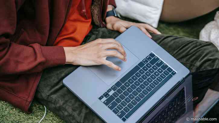 Block ads and boost your cybersecurity with this $35 deal