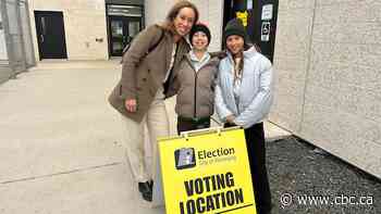 Polls open across Manitoba for 'wonderful opportunity' to vote in municipal elections
