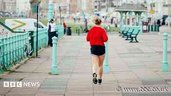 Female runners forced to change habits, stats show