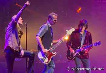 JEFF GUTT Explains Why STONE TEMPLE PILOTS Haven't Released Any New Music In Nearly Seven Years