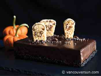 Recipe: Ghoulish graveyard brownie slab