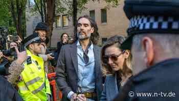 Aussage vor Gericht: Russell Brand weist Vorwürfe sexueller Gewalt zurück