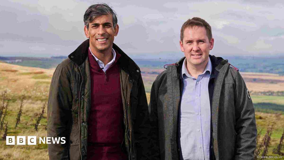 Dales wind farm would 'spoil' view, says former PM