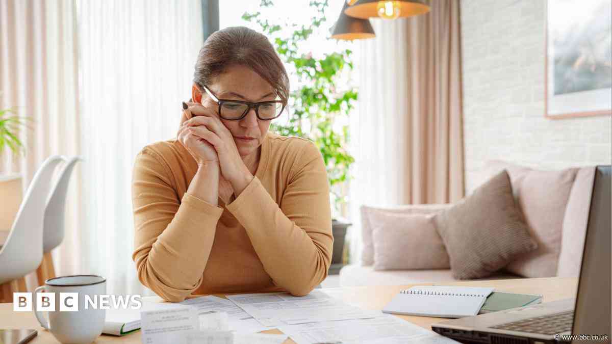 Cash grants for groups helping with money and debt
