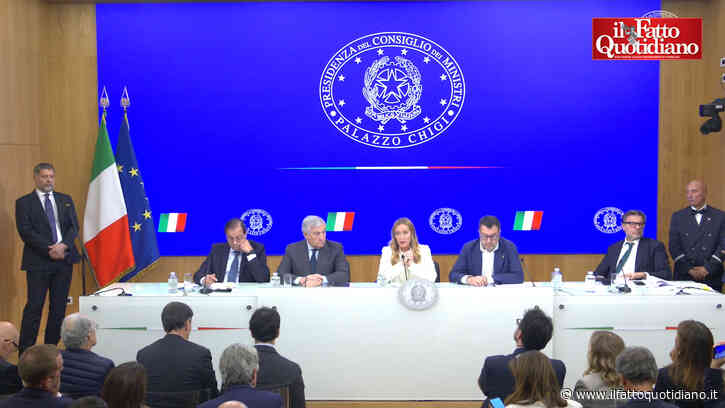 Meloni (con accanto Salvini): “Continuiamo a sostenere l’Ucraina”