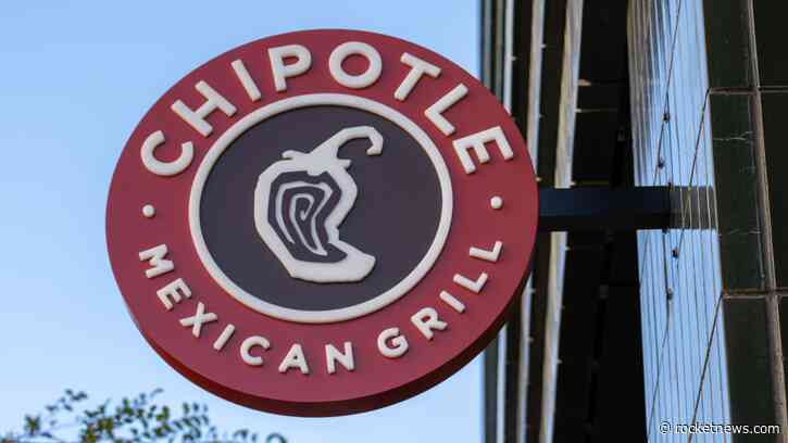 Chipotle earnings miss estimates, but same-store sales increase for third straight quarter