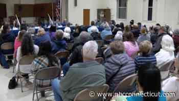Hundred people attend homelessness forum in Manchester