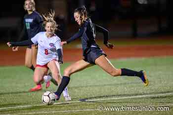 Section 2 soccer playoffs: Wednesday night's scores, highlights