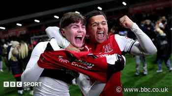Fleetwood to face Everton or Newcastle in last eight