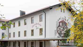 Grundschule Gmund – zu Erweiterung kommt neue Fassade