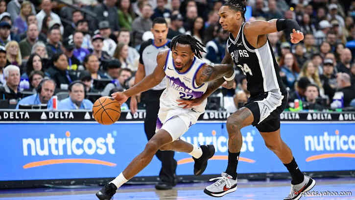Jazz Youngsters Can’t Hold On Versus The Spurs