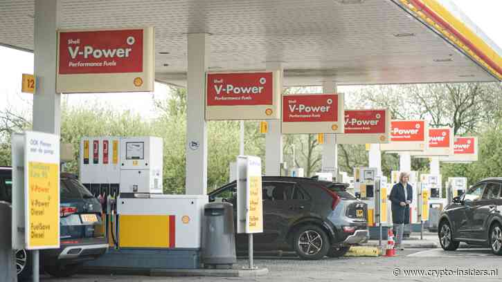 Shell verdubbelt winst en trekt aandeleninkoop stevig op