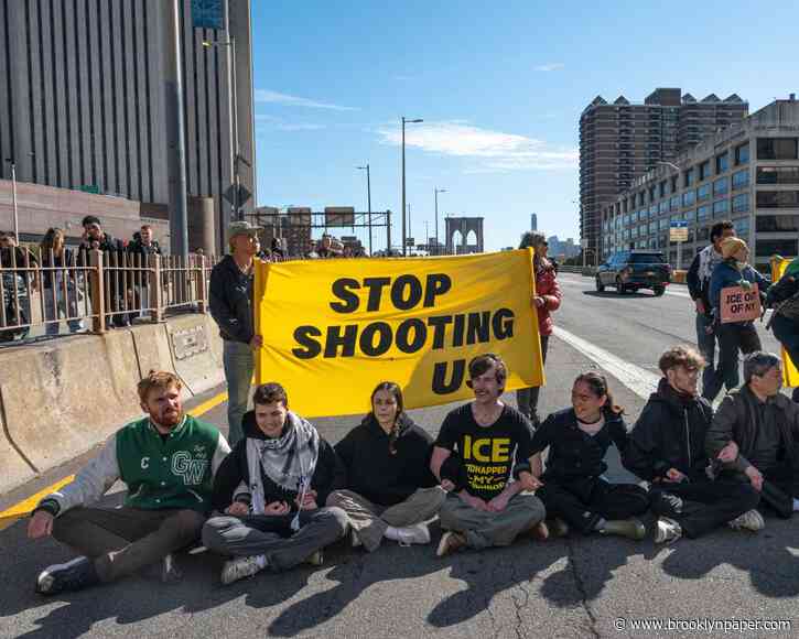14 arrested after protesters block Brooklyn Bridge ramp, demand ICE abolition