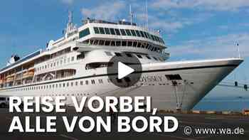 Schiff im Hafen, Passagiere ohne Zuhause: Bilder vom abrupten Ende einer Weltreise