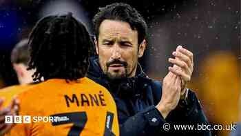 Wolves win but Peixoto jeered - an odd situation