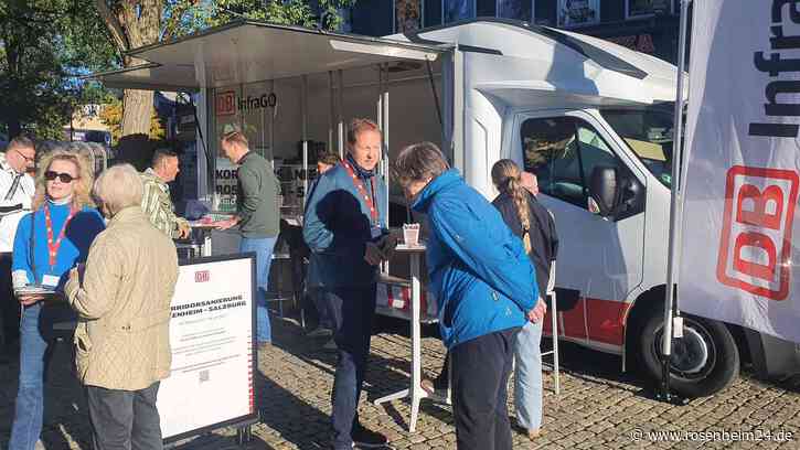 „Es wird hart“: Ärger, aber auch Erleichterung bei Bahn-Info in Traunstein zur Vollsperre 2027