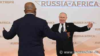 Afrika-Gipfel in Russland: Putin umwirbt einen ganzen Kontinent